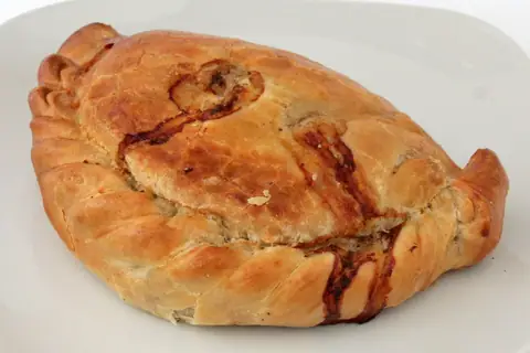 Home Made Bakery photo 3